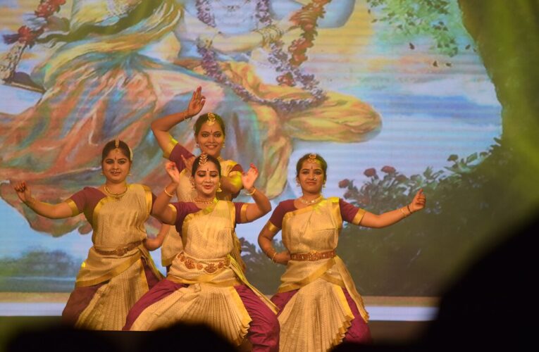 लोकगीत-लोकनृत्य में बसी भारत की सांस्कृतिक पहचान की आत्मा