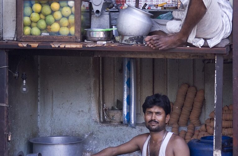 छोटे कारोबारों की नई तस्वीर: 8.67 करोड़ प्रतिष्ठान, 13.70 करोड़ रोजगार