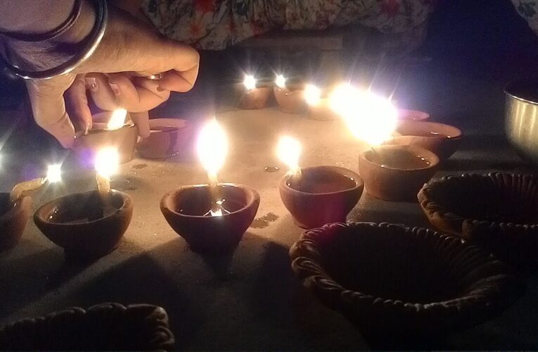 दीपावली के बाद गोवर्धन पूजा और भाई दूज की तैयारियां