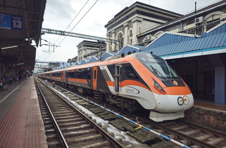 दिल्ली-पटना वंदे भारत स्पेशल से त्योहारी भीड़ को राहत
