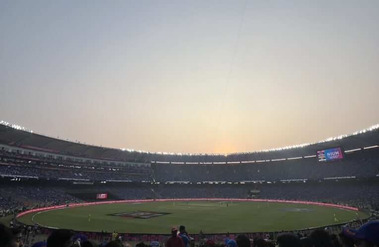 स्टेडियम में खेल सुविधाओं का विस्तार युवाओं को प्रेरित करता है