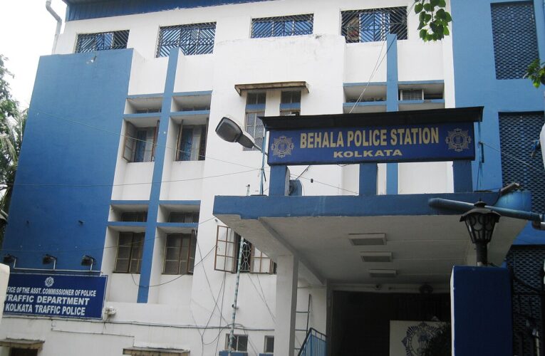 त्योहारी रातों में पुलिस की गश्त और कंट्रोल रूम अलर्ट