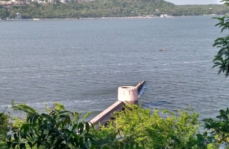 योगी बोले, नारी शक्ति की भागीदारी से बढ़ेगी आर्थिक तरक्की