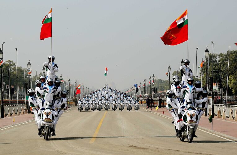 विजयादशमी पर प्रधानमंत्री ने देशवासियों को दीं हार्दिक शुभकामनाएं