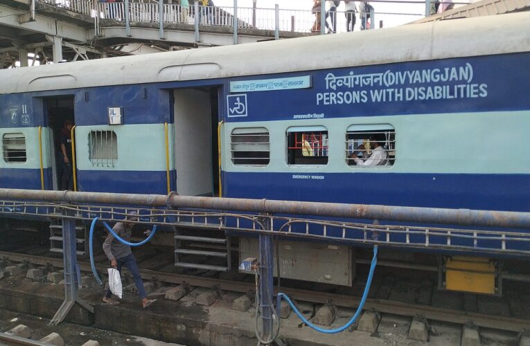 राजस्थान पंचायत चुनाव में जयपुर में 35 प्रतिशत मतदान
