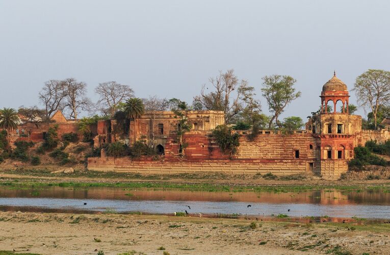 यूपी में 30 हज़ार शिक्षकों की भर्ती, फ़रवरी तक पूरी होगी प्रक्रिया