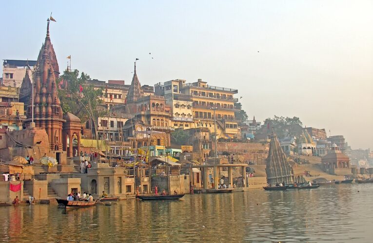 अखिलेश का आरोप, एमएलसी चुनाव में अधिकारियों पर दबाव