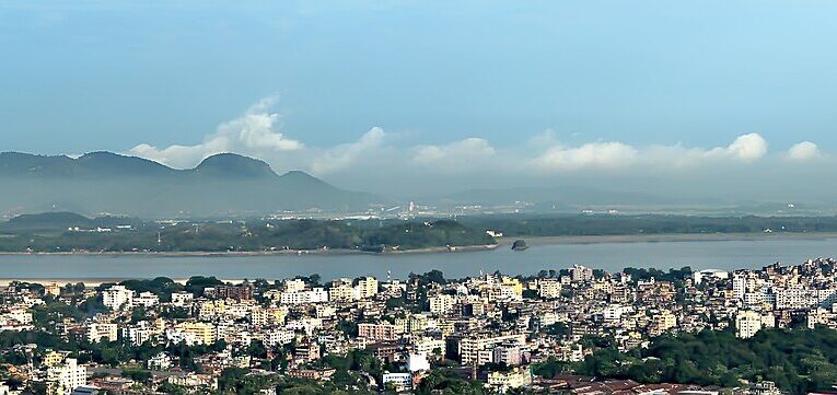 आठवीं पास बना फर्जी डॉक्टर, खरीद लिया अस्पताल, करता रहा ऑपरेशन