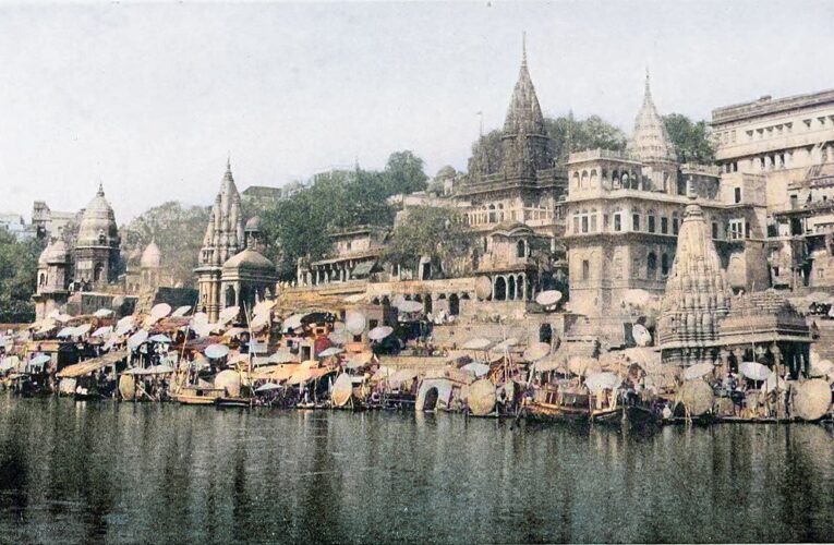 शेयर बाजार में भारी गिरावट, निफ्टी 22,900 के नीचे बंद हुआ